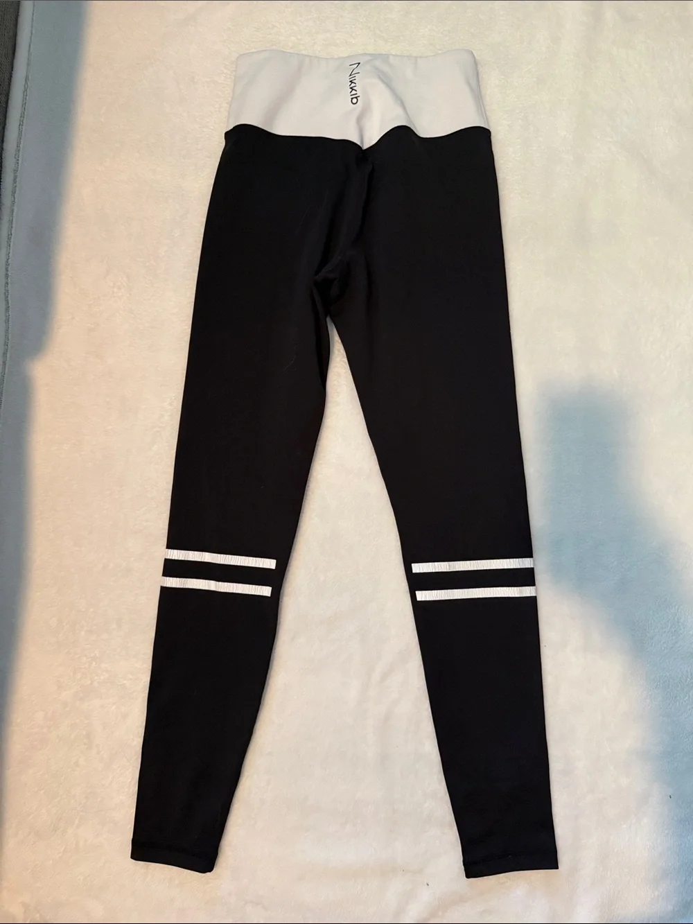 High-Waist Black and White Performance Leggings size S